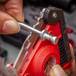 OUTIL DE NETTOYAGE AR15 CARBON BOSS - REAL AVID