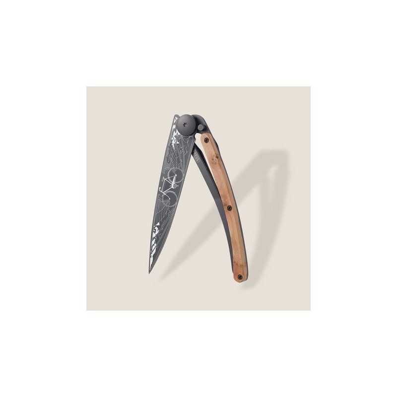 Couteau Deejo Titane 37G - Bois Corail - Lion